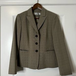 Tahari Petite Womens Blazer Size 6P Plaid Taupe Cream